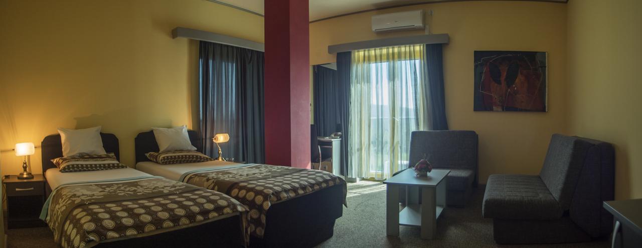 Hotel Vidikovac นิส ภายนอก รูปภาพ