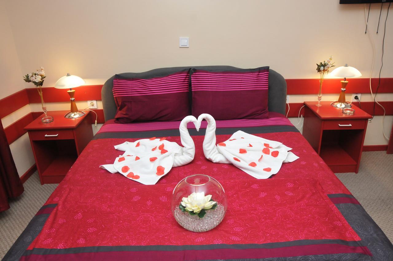 Hotel Vidikovac นิส ภายนอก รูปภาพ