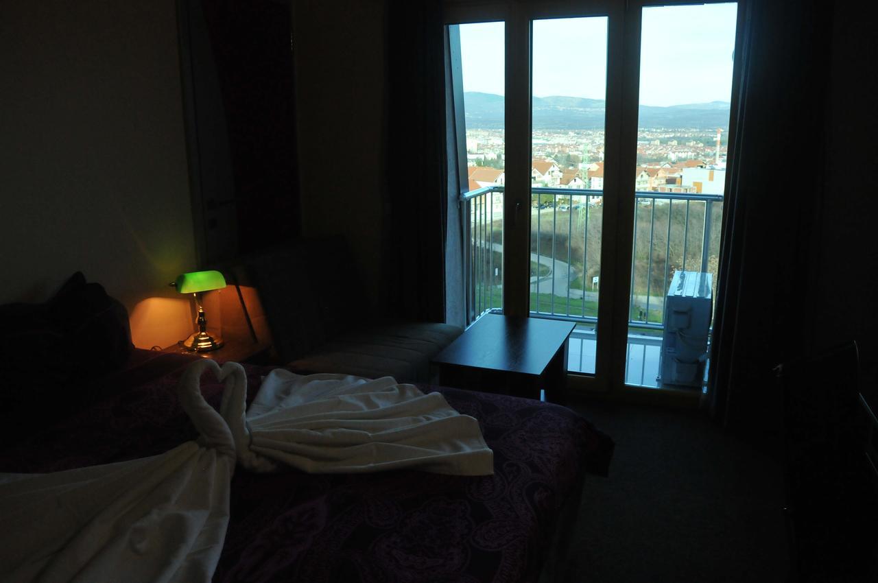 Hotel Vidikovac นิส ภายนอก รูปภาพ