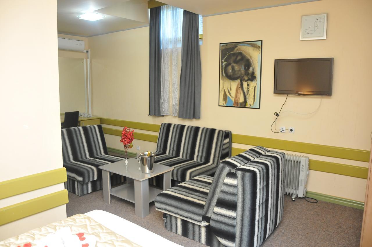 Hotel Vidikovac นิส ภายนอก รูปภาพ
